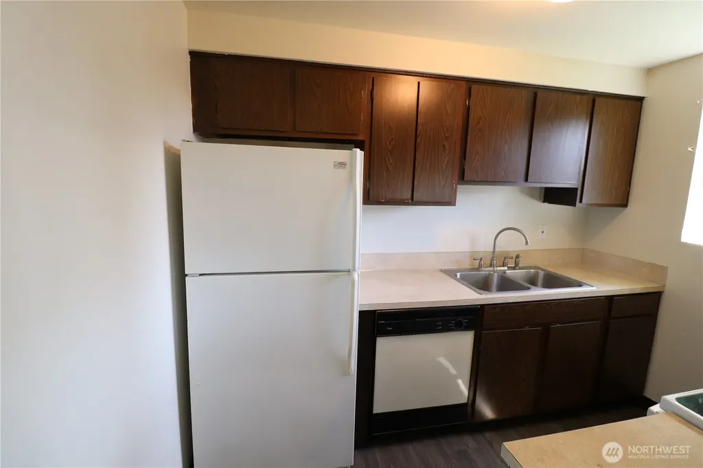 2250 I Street NE Auburn WA 98002