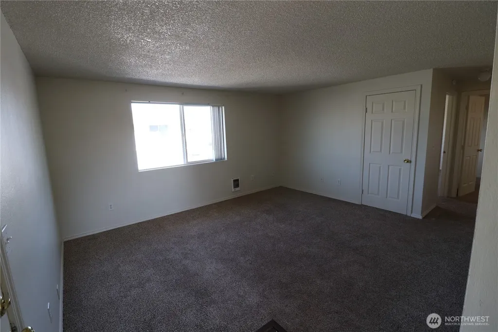 2250 I Street NE Auburn WA 98002