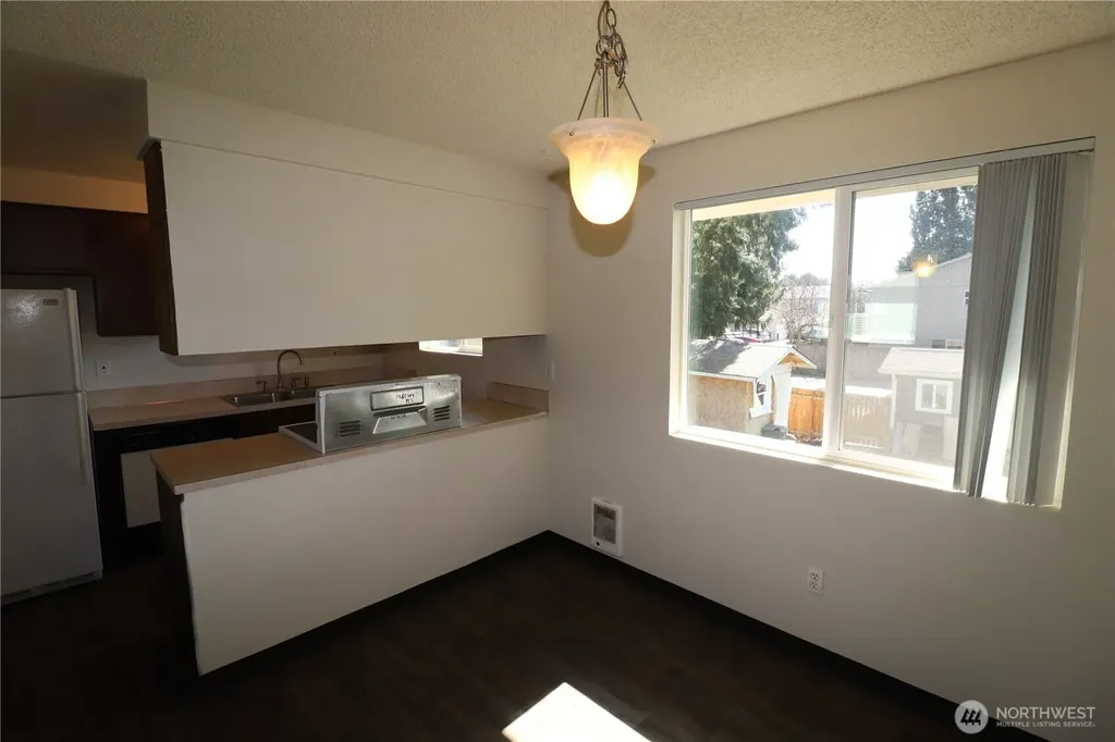 2250 I Street NE Auburn WA 98002