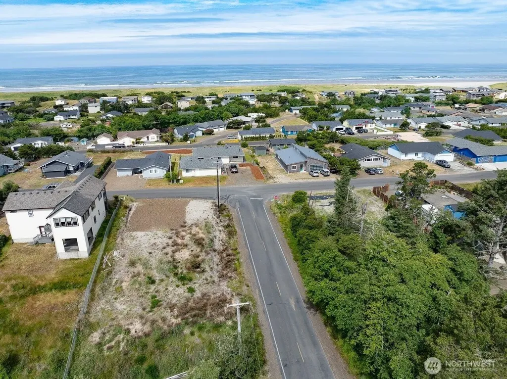 32112 J Place Ocean Park WA 98640