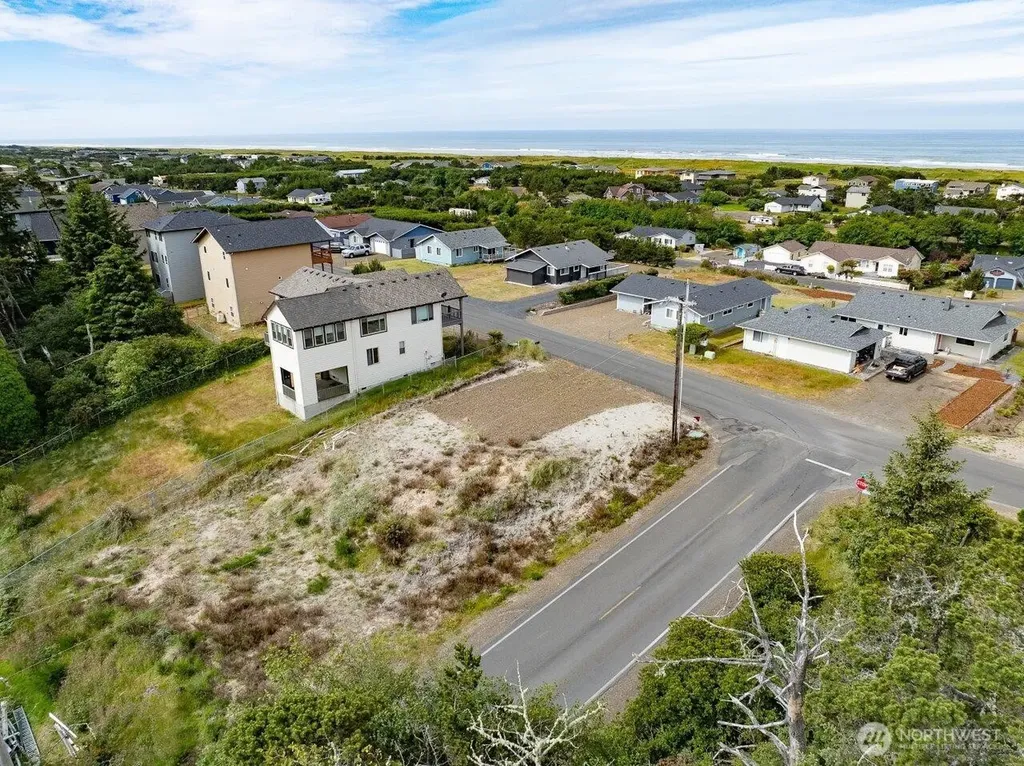 32112 J Place Ocean Park WA 98640