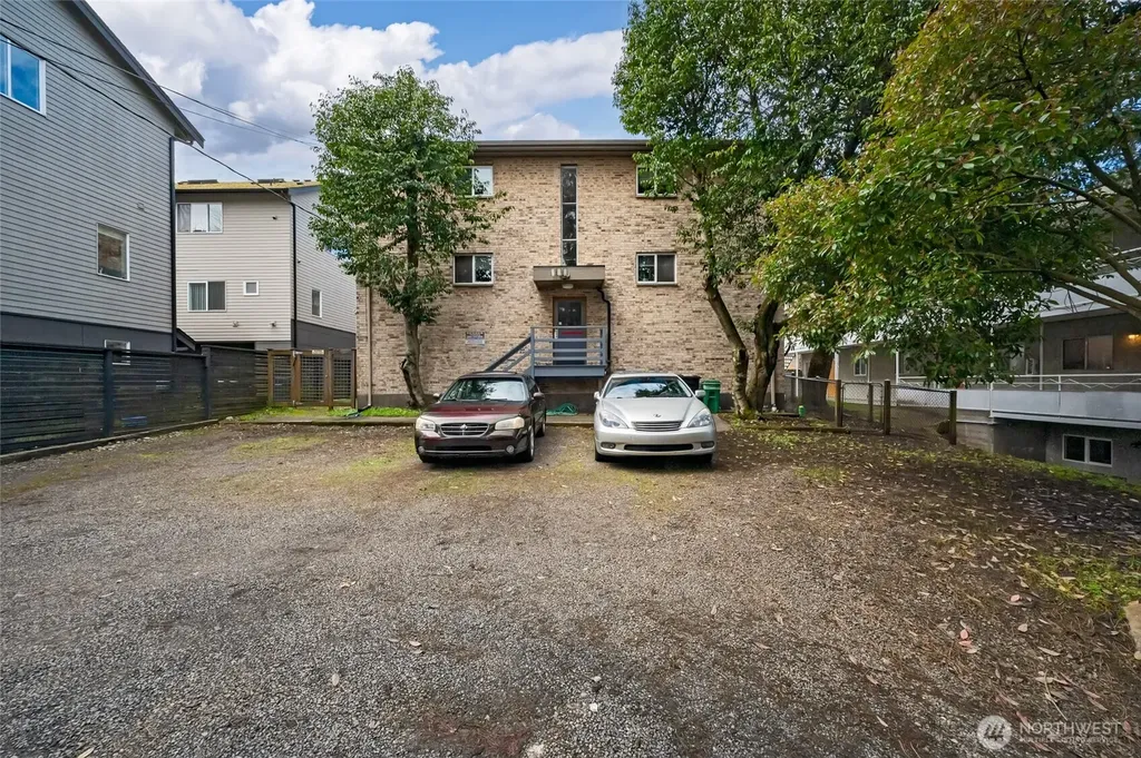 12030 32nd Avenue NE Seattle WA 98125