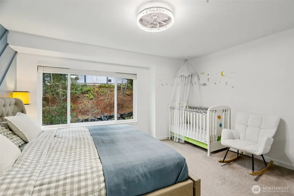 21264 SE 42nd Lane Issaquah WA 98029
