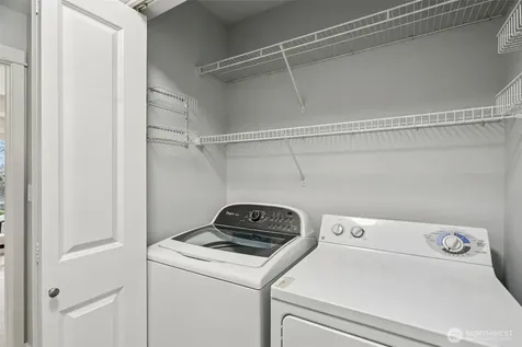 21264 SE 42nd Lane Issaquah WA 98029