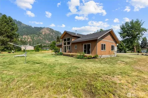 12503 Shore Street Leavenworth WA 98826