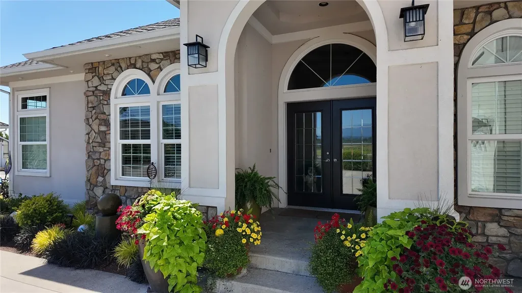 15834 Kamb Road Mount Vernon WA 98274