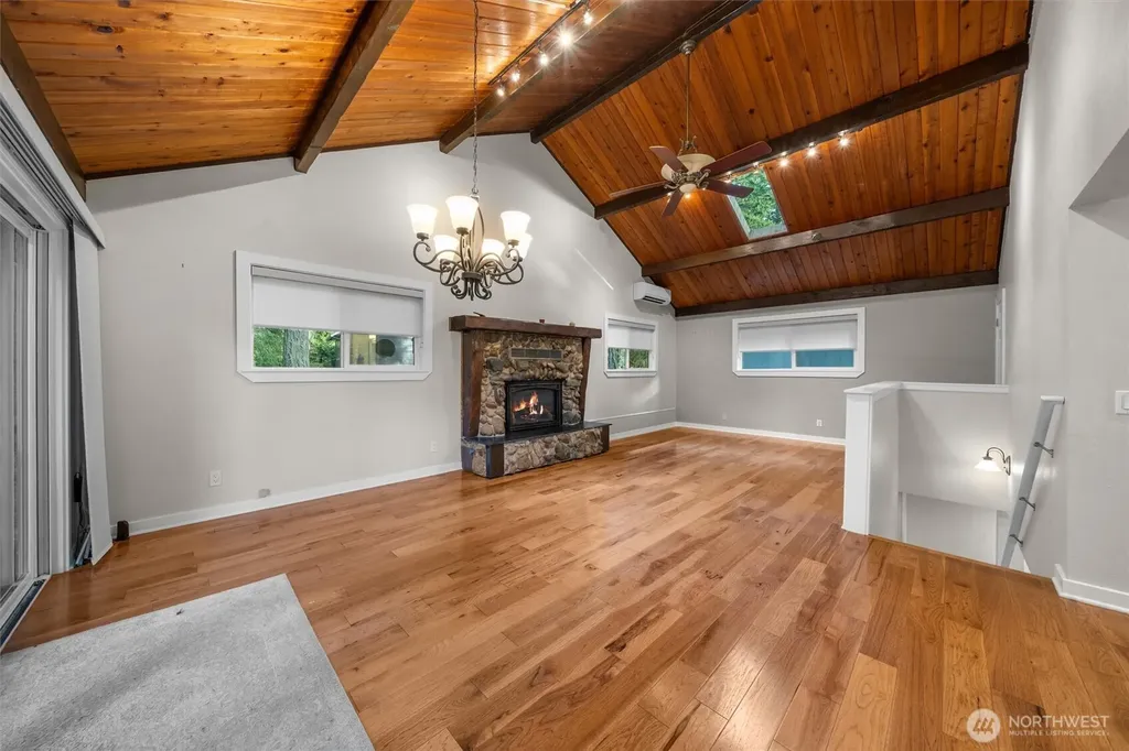 11001 Pioneer Drive Anderson Island WA 98303