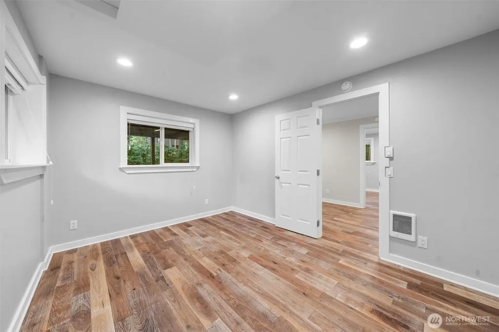 11001 Pioneer Drive Anderson Island WA 98303