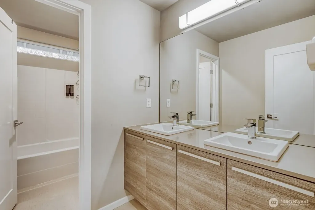 2873 S 353rd Place Federal Way WA 98003