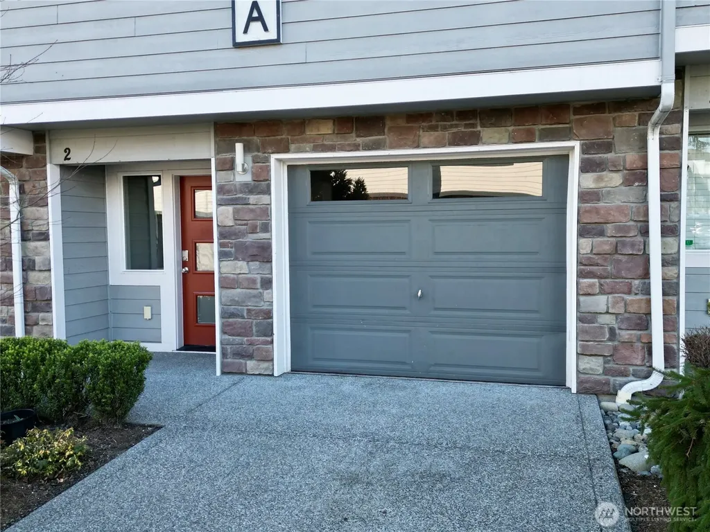 16611 48th Avenue W Edmonds WA 98026