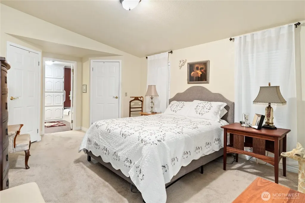 6680 NE Aquarius Lane Bremerton WA 98311