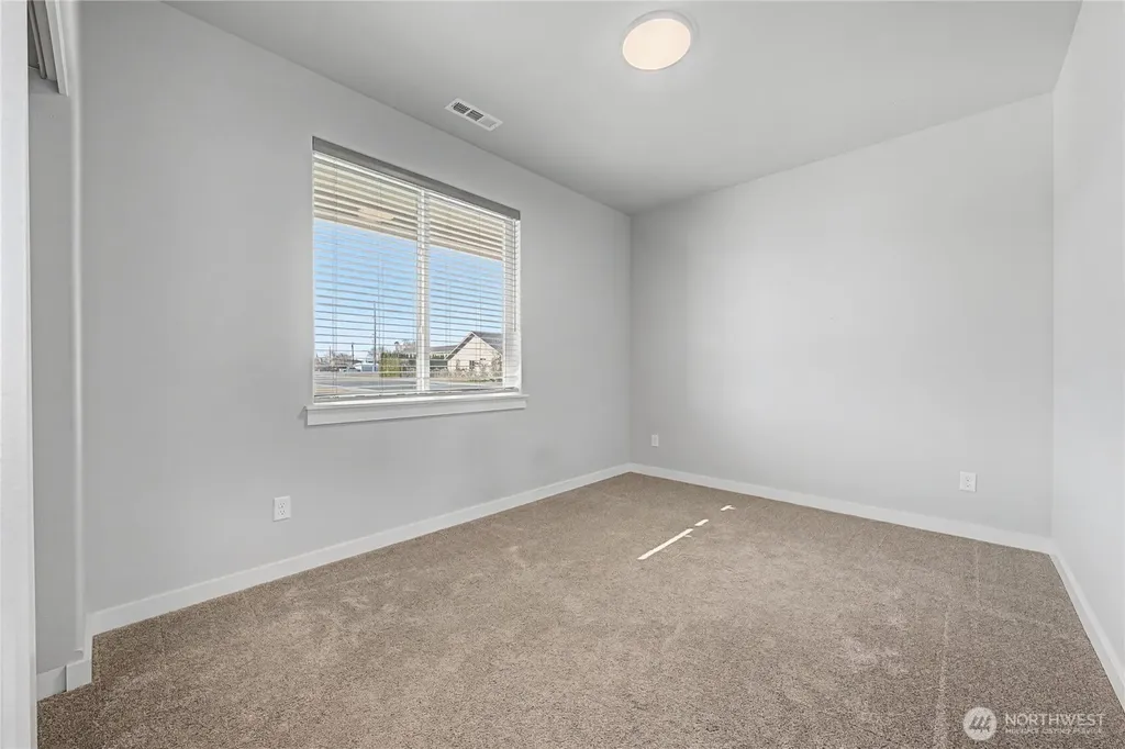 907 NE 5th Avenue Ephrata WA 98823