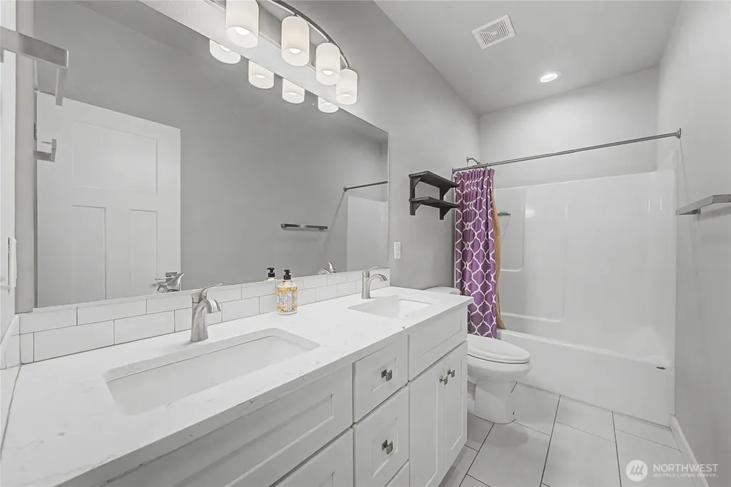 907 NE 5th Avenue Ephrata WA 98823