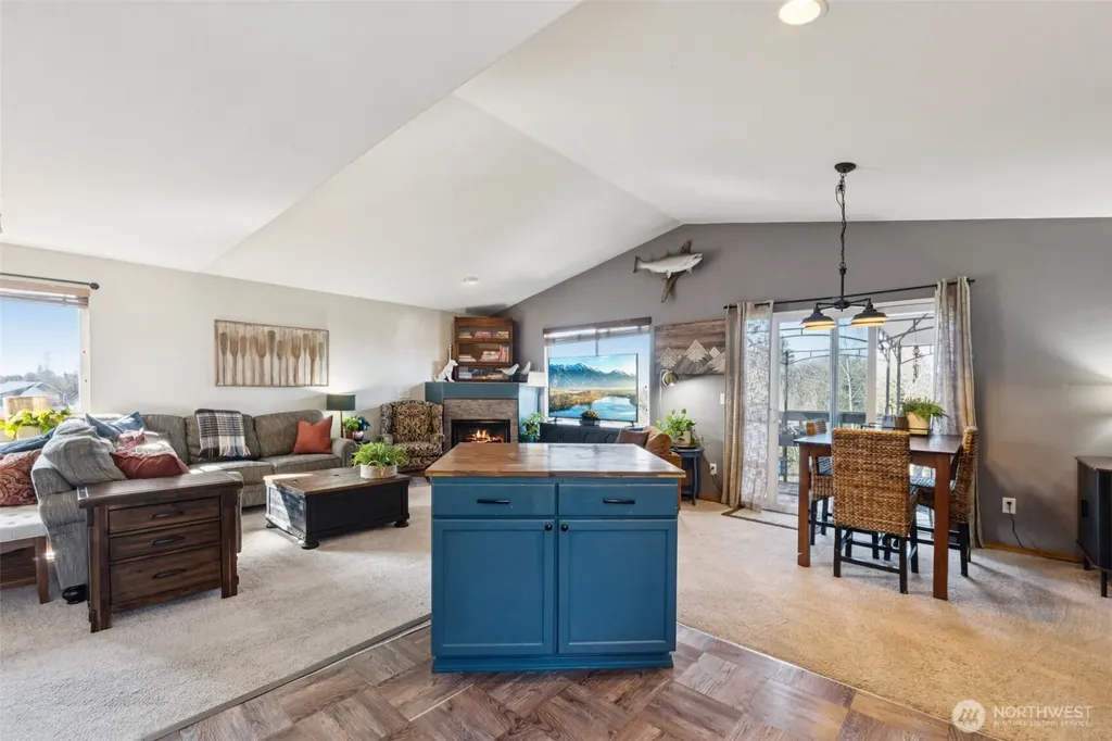 8109 2nd Place SE Lake Stevens WA 98258