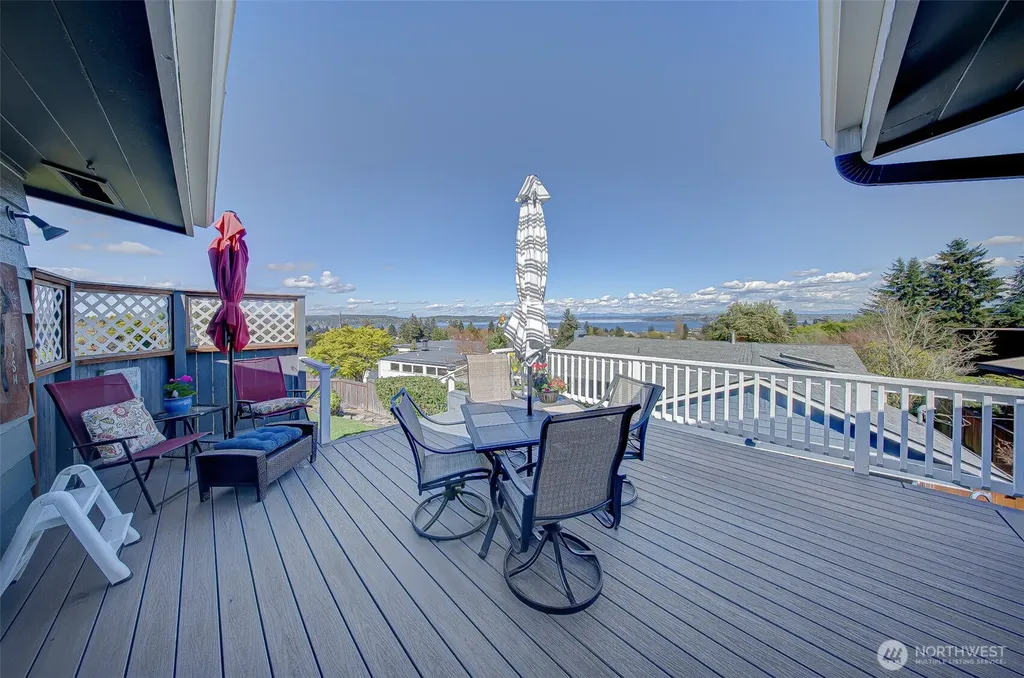 6404 N Five Views Road Tacoma WA 98407
