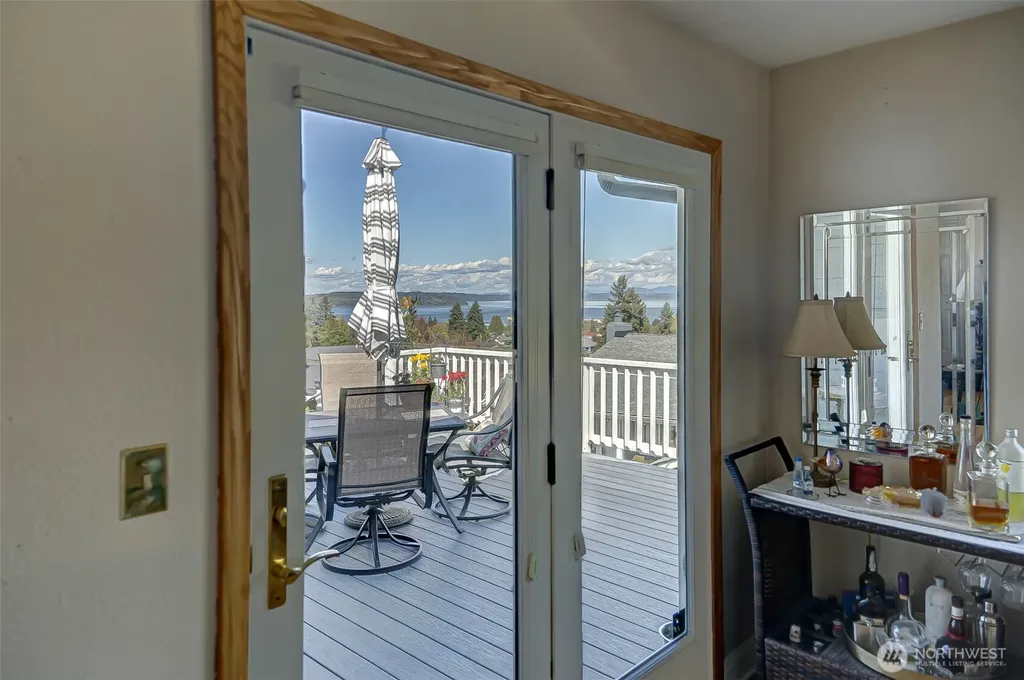 6404 N Five Views Road Tacoma WA 98407