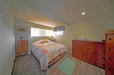 6404 N Five Views Road Tacoma WA 98407