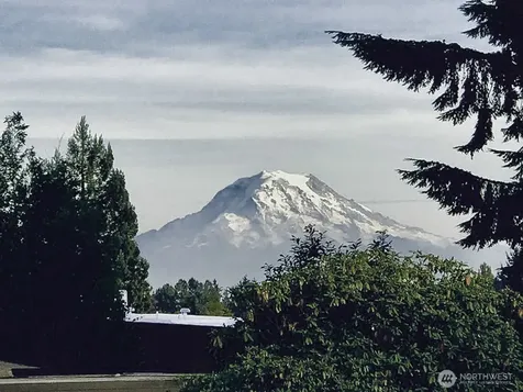 6404 N Five Views Road Tacoma WA 98407