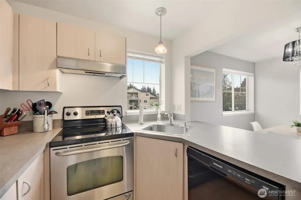 5300 Harbour Pointe Boulevard Mukilteo WA 98275