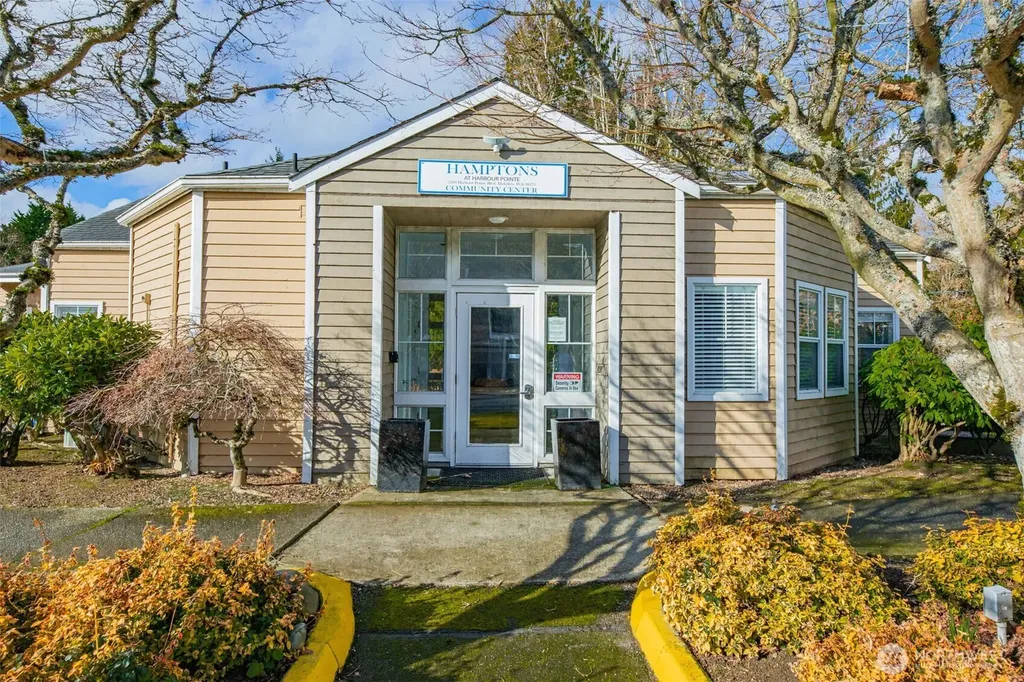 5300 Harbour Pointe Boulevard Mukilteo WA 98275