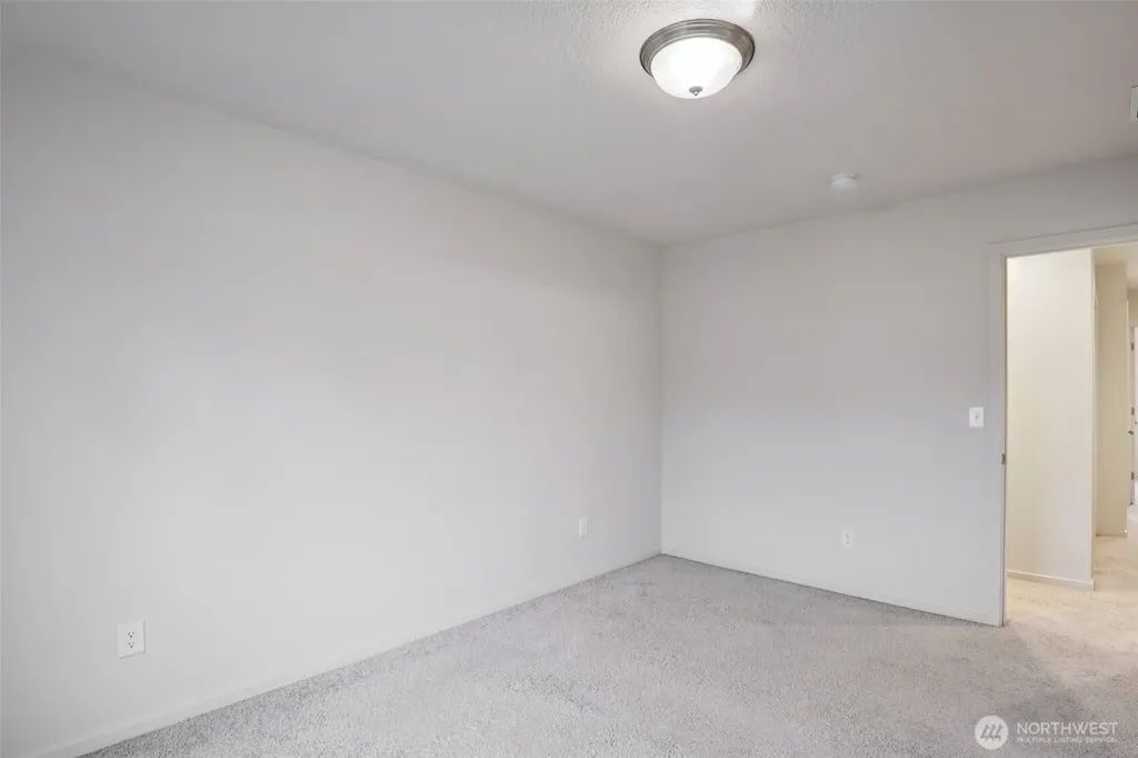 2121 NE 118th Place Vancouver WA 98684