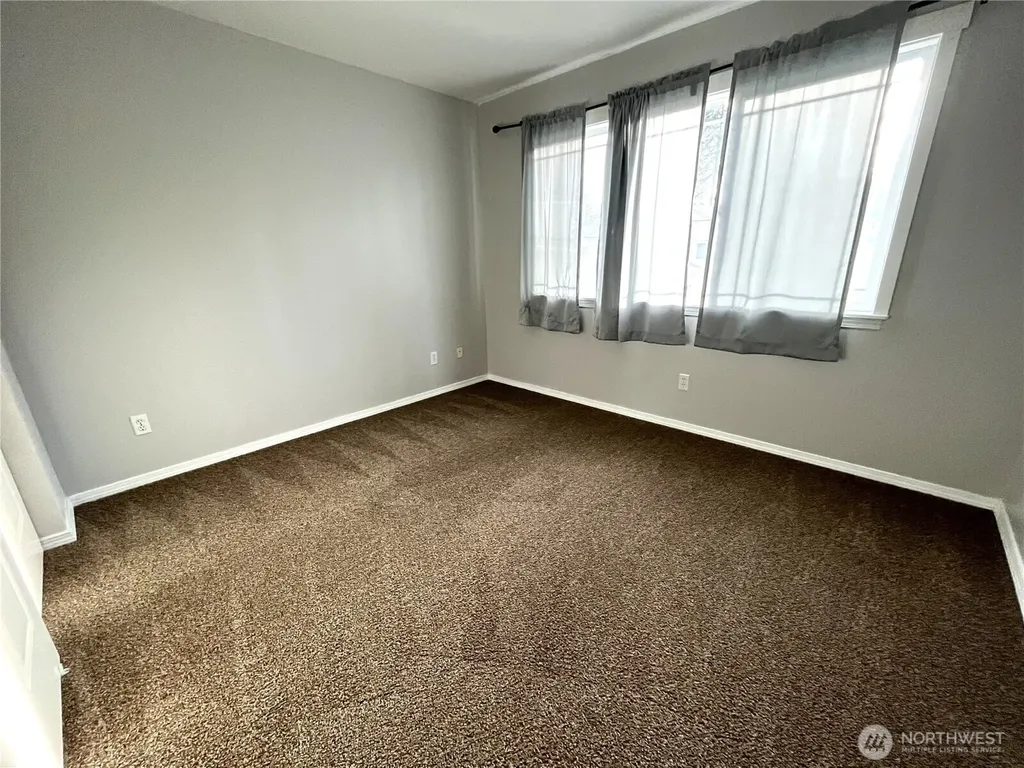 22908 SE 240th Place Maple Valley WA 98038