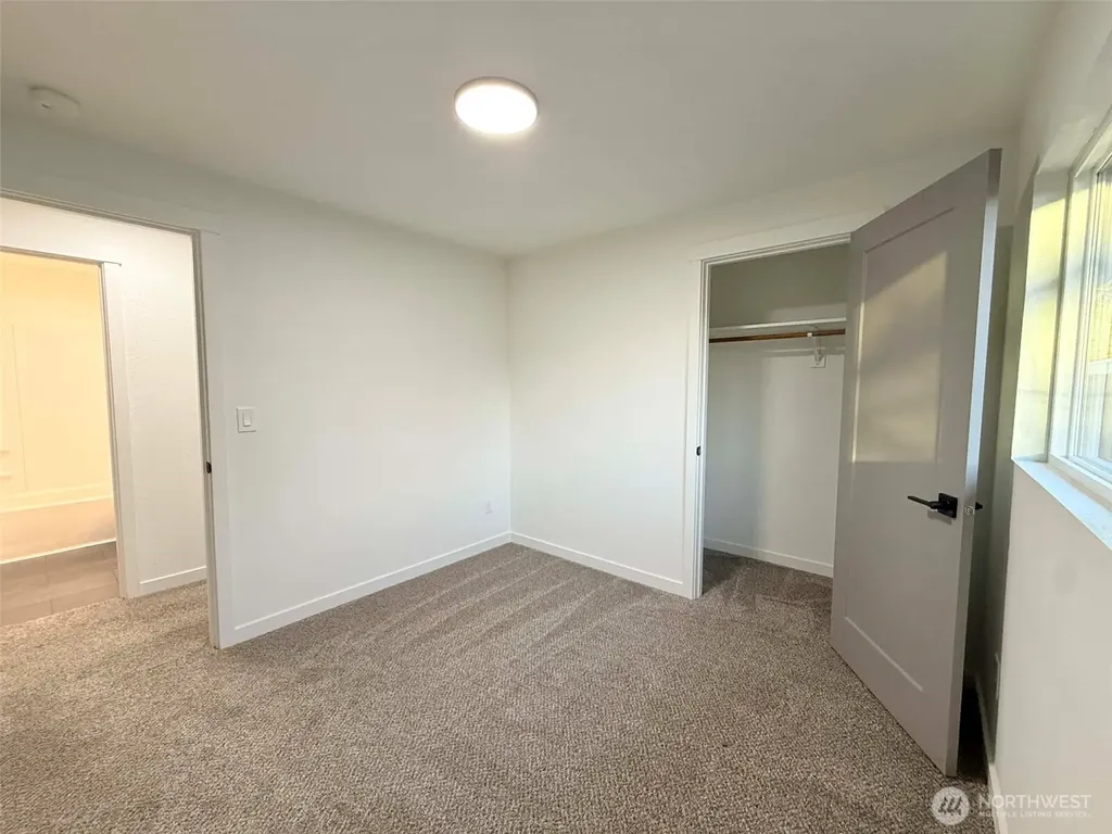1807 Harding Road Aberdeen WA 98520