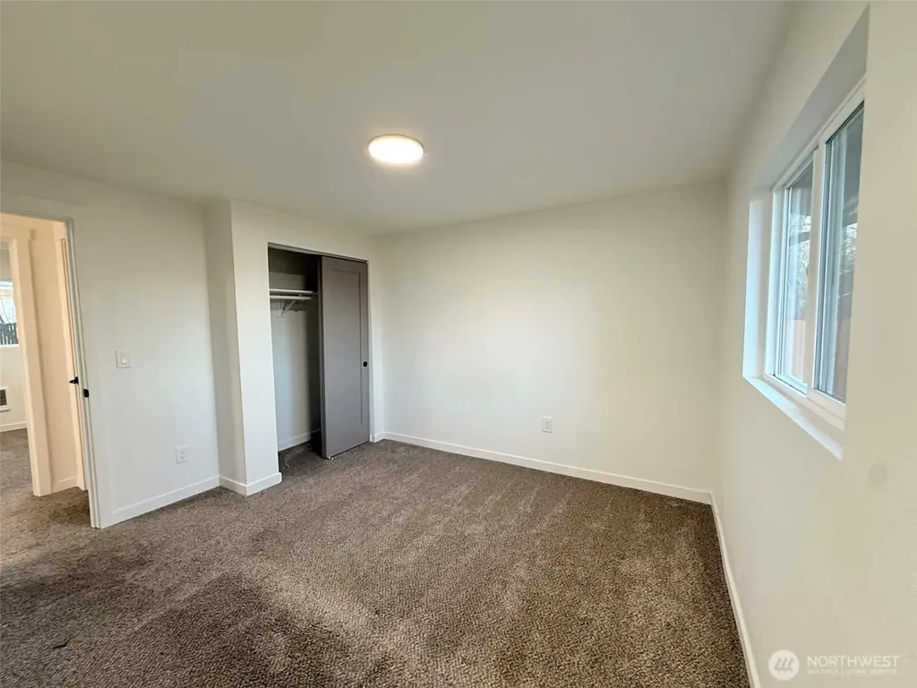 1807 Harding Road Aberdeen WA 98520