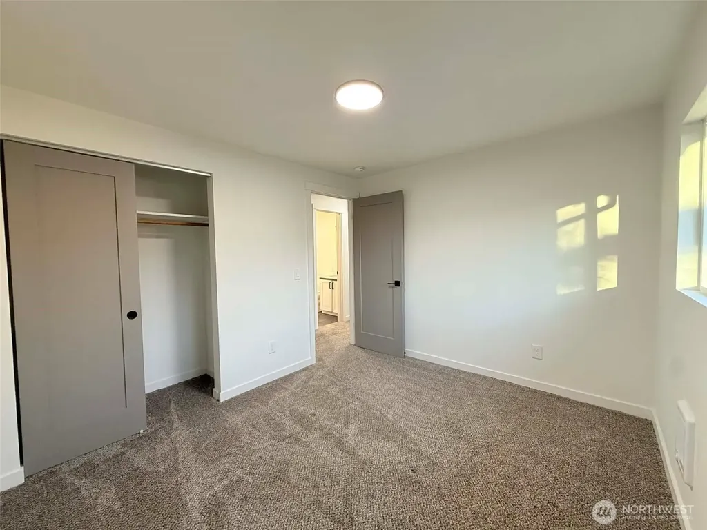 1807 Harding Road Aberdeen WA 98520