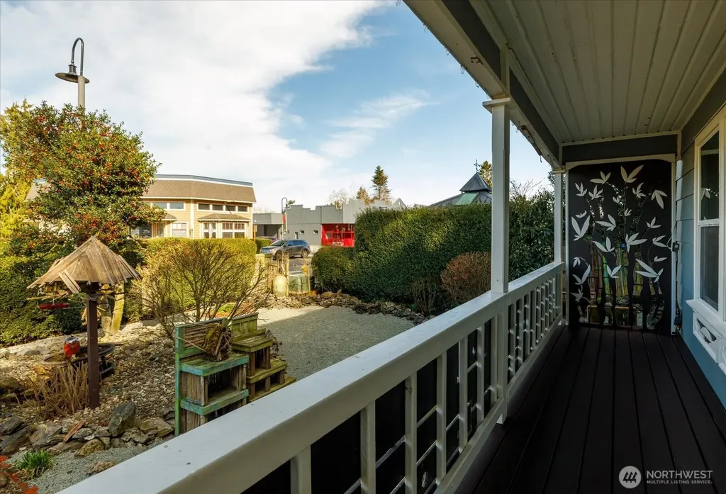 220 Morris Street La Conner WA 98257