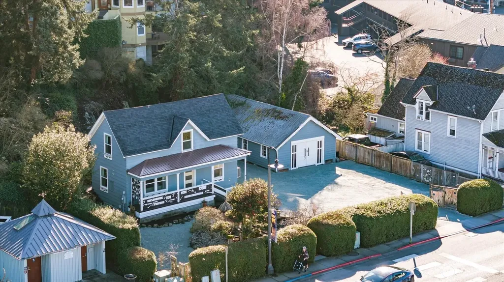 220 Morris Street La Conner WA 98257