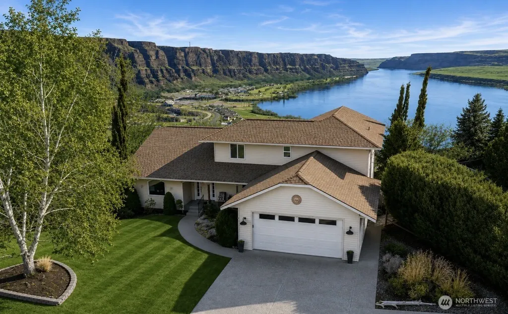 23821 Rd 9.7 NW Quincy WA 98848