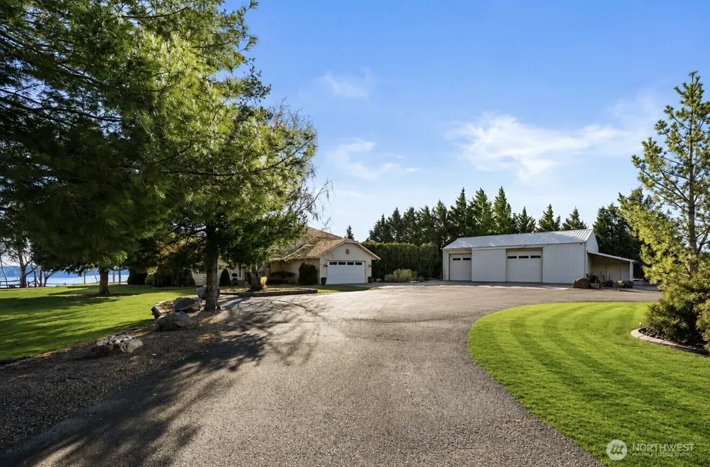 23821 Rd 9.7 NW Quincy WA 98848