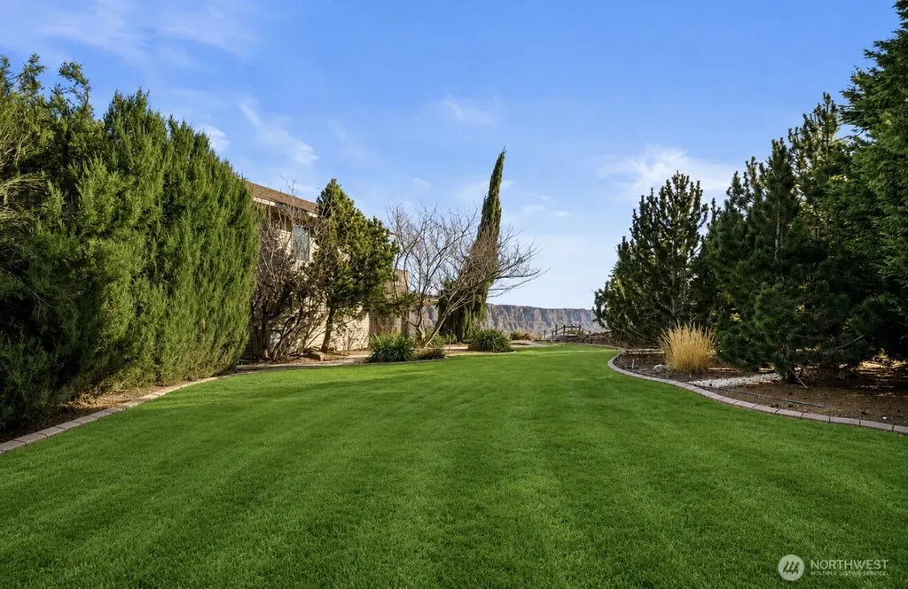 23821 Rd 9.7 NW Quincy WA 98848