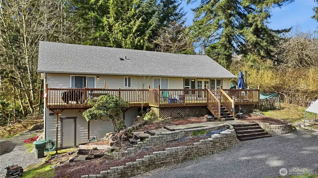 421 Mcadams Road E Longview WA 98632