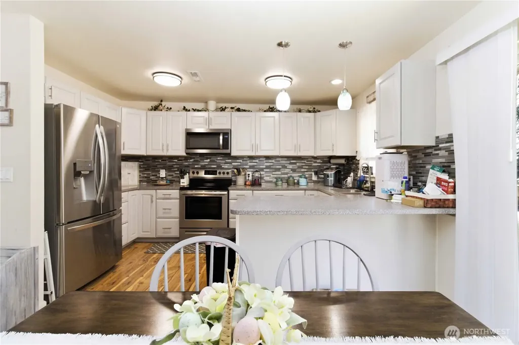 421 Mcadams Road E Longview WA 98632