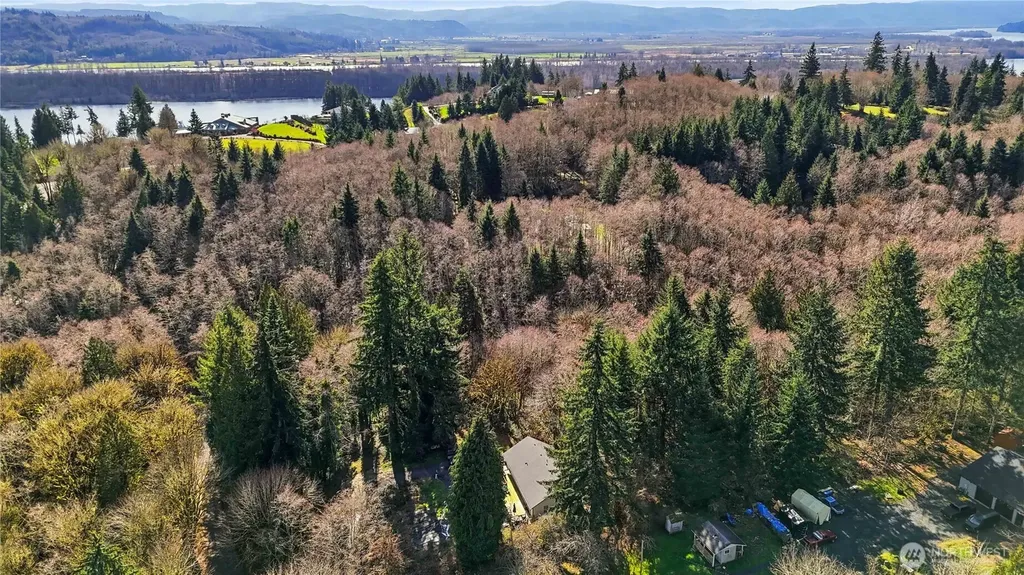 421 Mcadams Road E Longview WA 98632