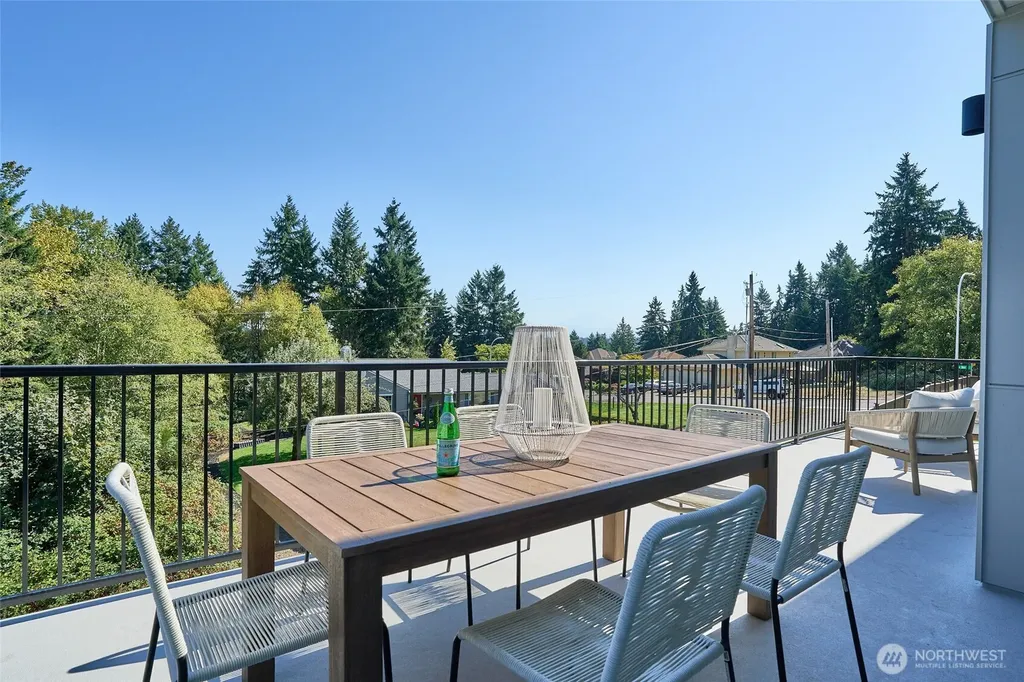 320 SW 365th Street Federal Way WA 98023