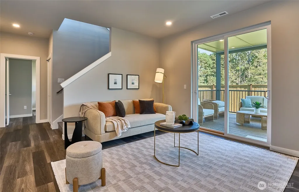 320 SW 365th Street Federal Way WA 98023