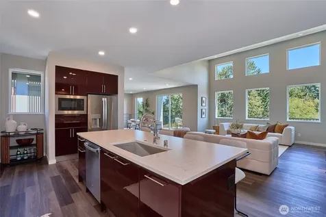 320 SW 365th Street Federal Way WA 98023