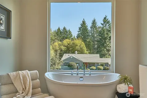 320 SW 365th Street Federal Way WA 98023