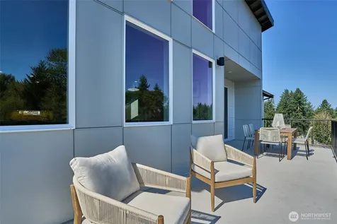 320 SW 365th Street Federal Way WA 98023