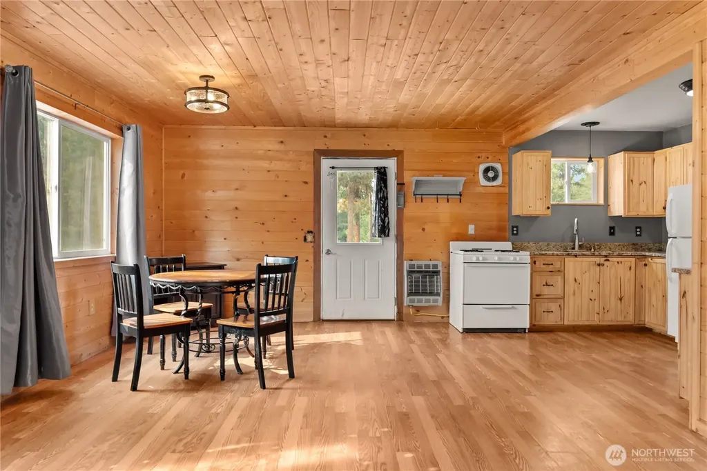 56 Ruby Two Moons Road Tonasket WA 98855