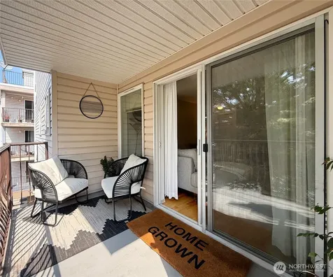 12050 15th Avenue NE Seattle WA 98125