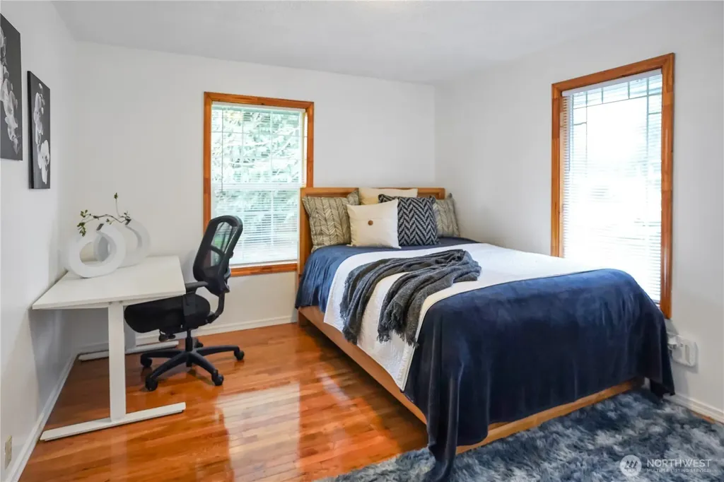 7660 S 126th Street Seattle WA 98178