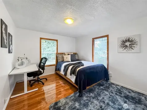 7660 S 126th Street Seattle WA 98178