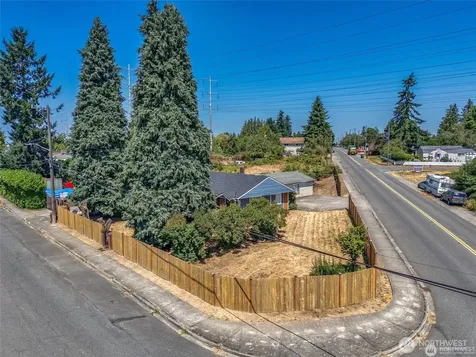 7660 S 126th Street Seattle WA 98178