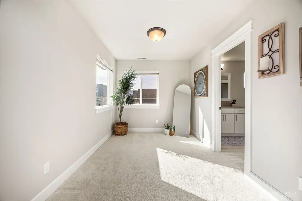 857 S Lamplight Lane East Wenatchee WA 98802
