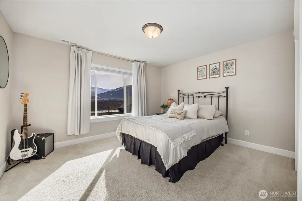 857 S Lamplight Lane East Wenatchee WA 98802