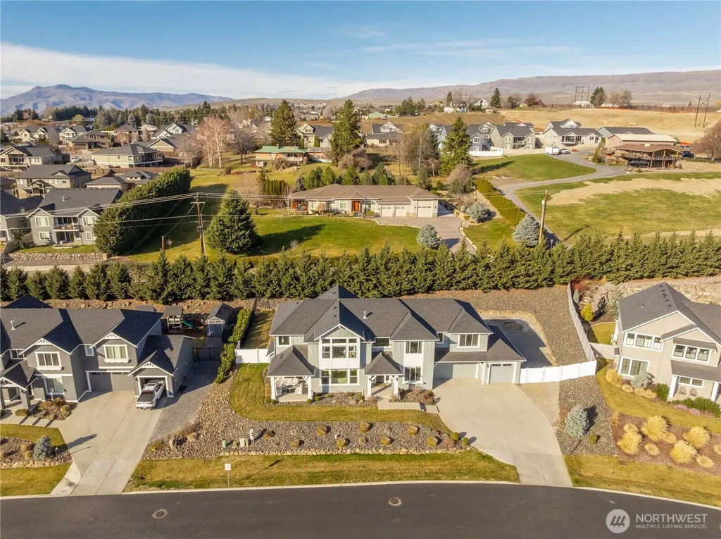 857 S Lamplight Lane East Wenatchee WA 98802